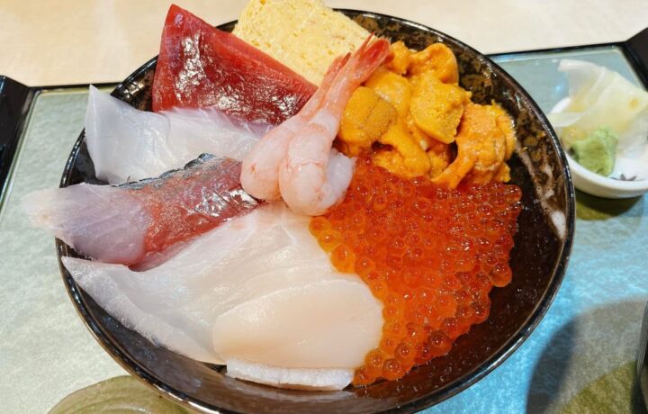 海鮮丼