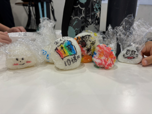 コーチとお子様で作ったおにぎり